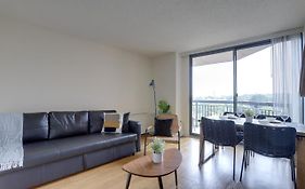 Stylish And Charming Apartment In Pentagon City